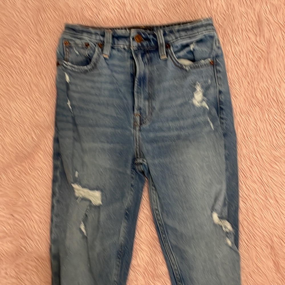 Abercrombie & Fitch Sz 00 Short Denim * Simone High Rise Slim THRASHED
